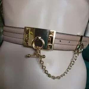 BCBGMaxAzria | Accessories | Bcbgmaxazria Toggle Belt Chain  display picture 2